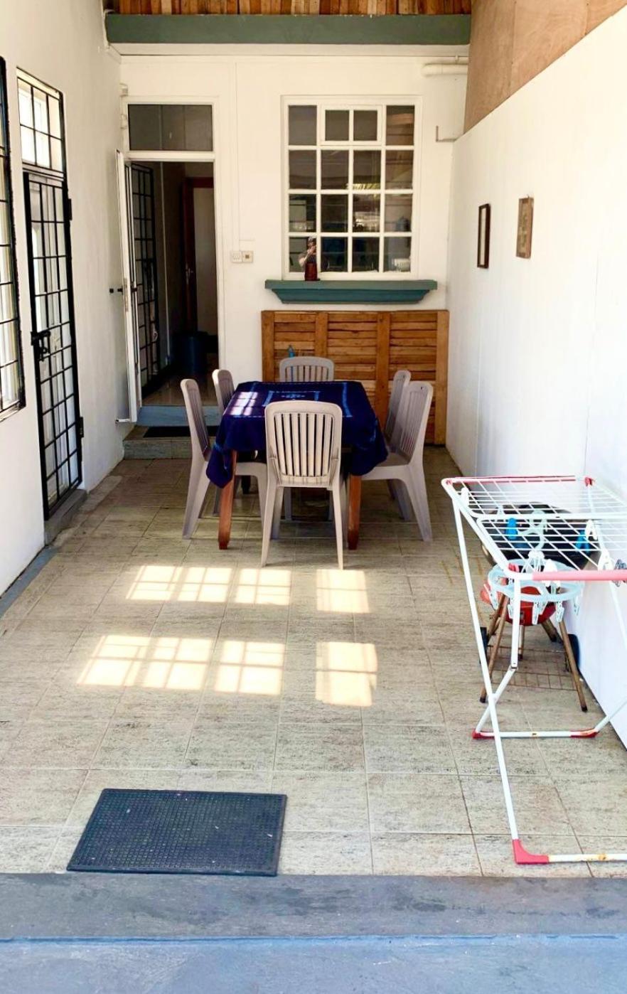 White Castle Villa 佩雷贝勒 外观 照片
