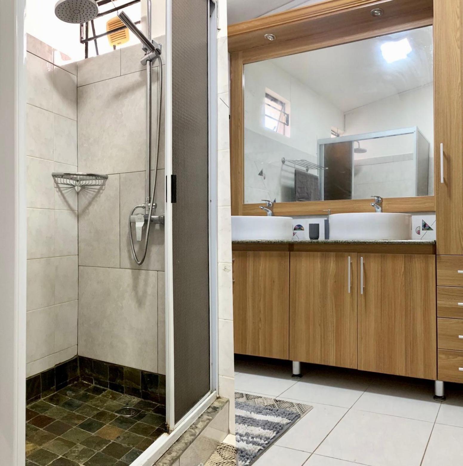 White Castle Villa 佩雷贝勒 外观 照片